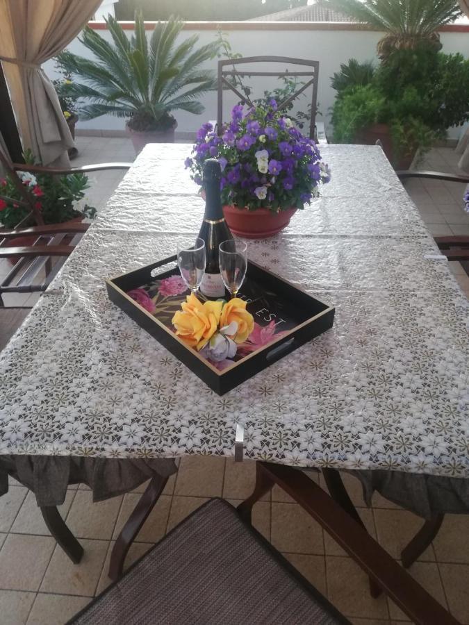Terrazza Sabine Accomodation Тропея Экстерьер фото