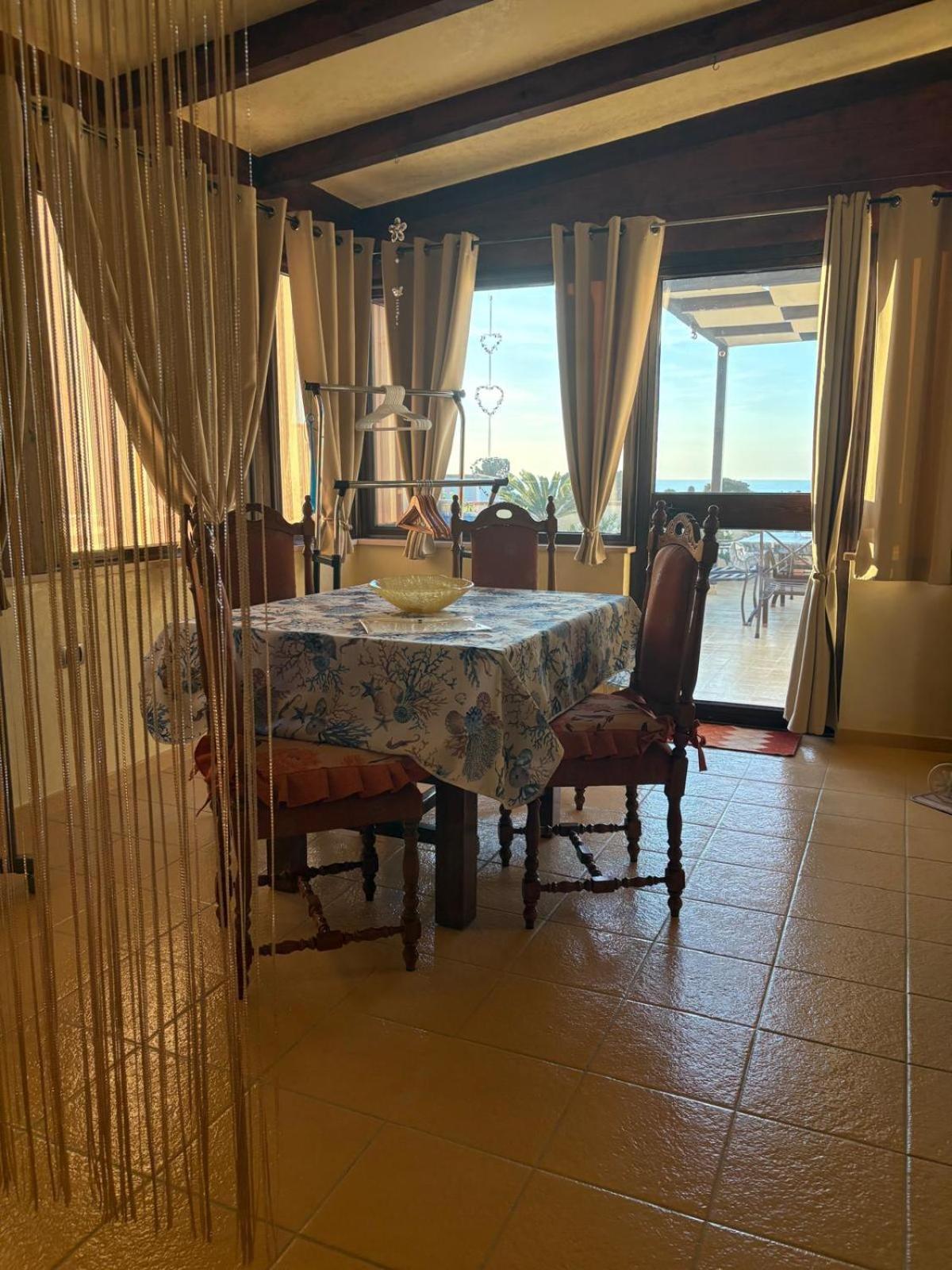 Terrazza Sabine Accomodation Тропея Экстерьер фото