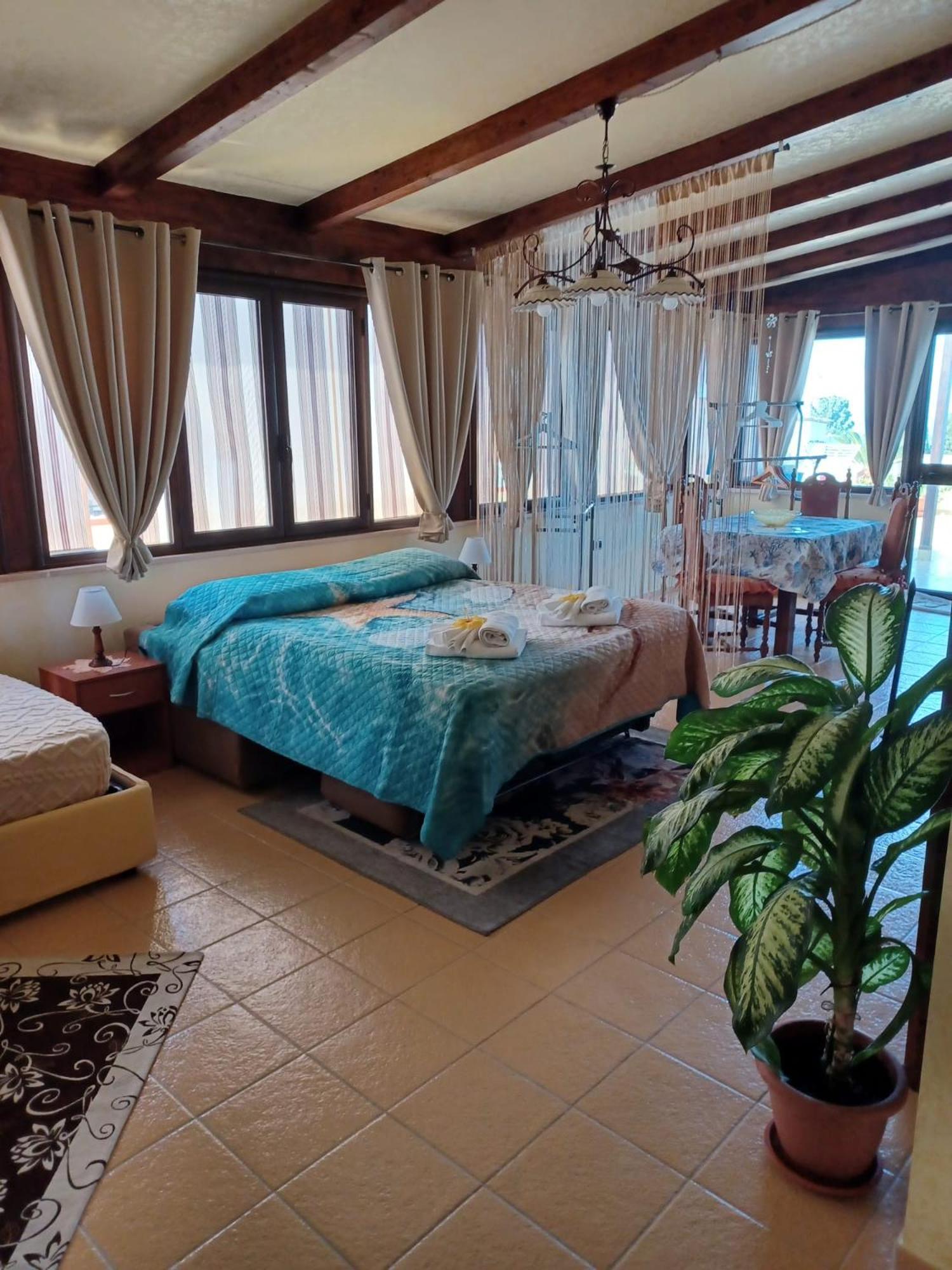 Terrazza Sabine Accomodation Тропея Экстерьер фото