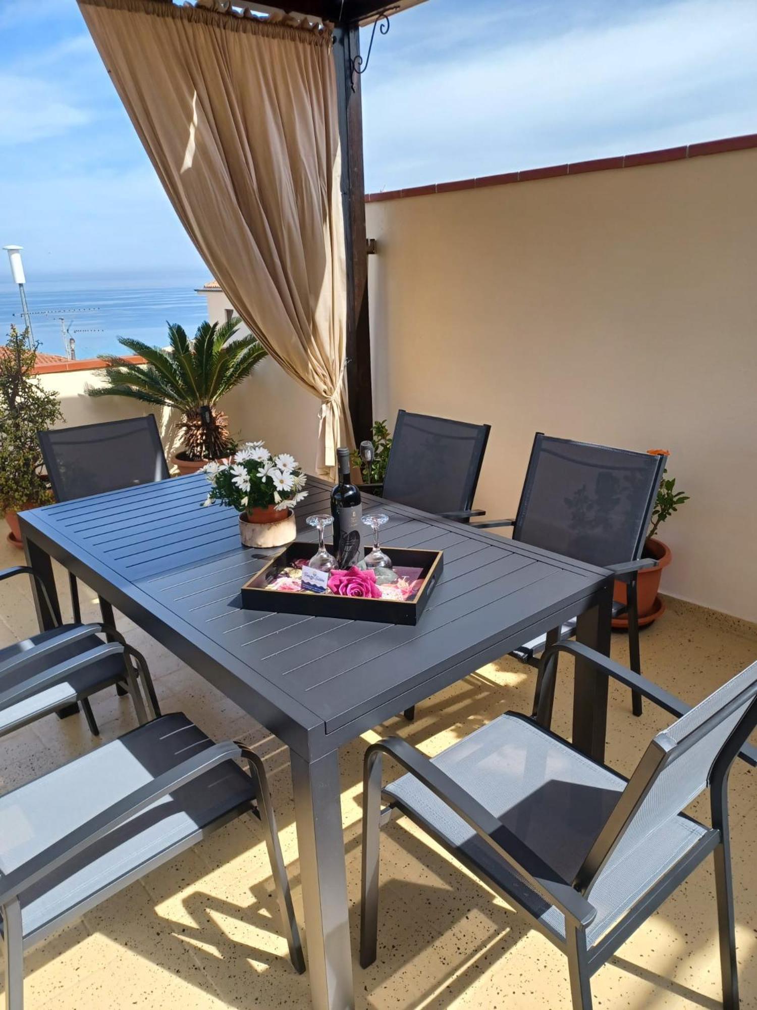 Terrazza Sabine Accomodation Тропея Экстерьер фото