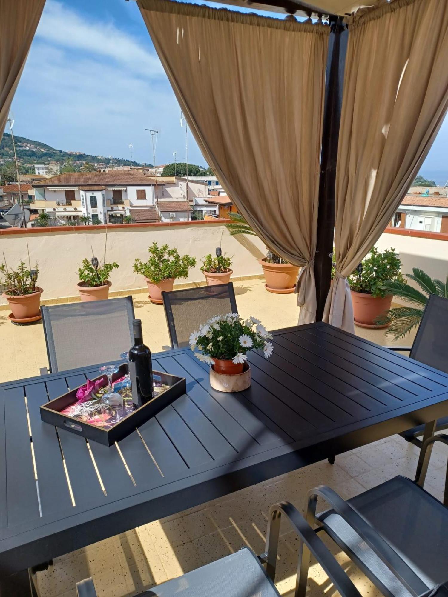 Terrazza Sabine Accomodation Тропея Экстерьер фото